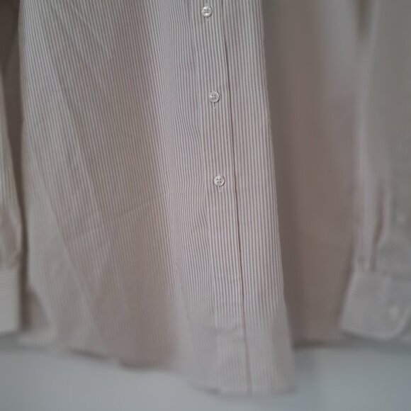 Van Heusen Men's Dress Shirt Regular Fit Pinpoint Stripe Size XL NWT - Picture 3 of 9